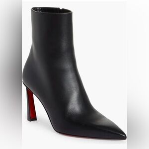 Christian LouBoutin Condora Booty 85. Black. NEW